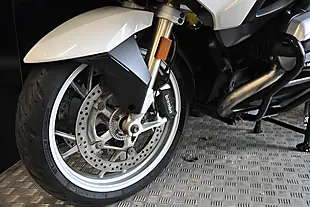Used 2016 BMW R1200 Rt Tourer White - Interior and Exterior details 9