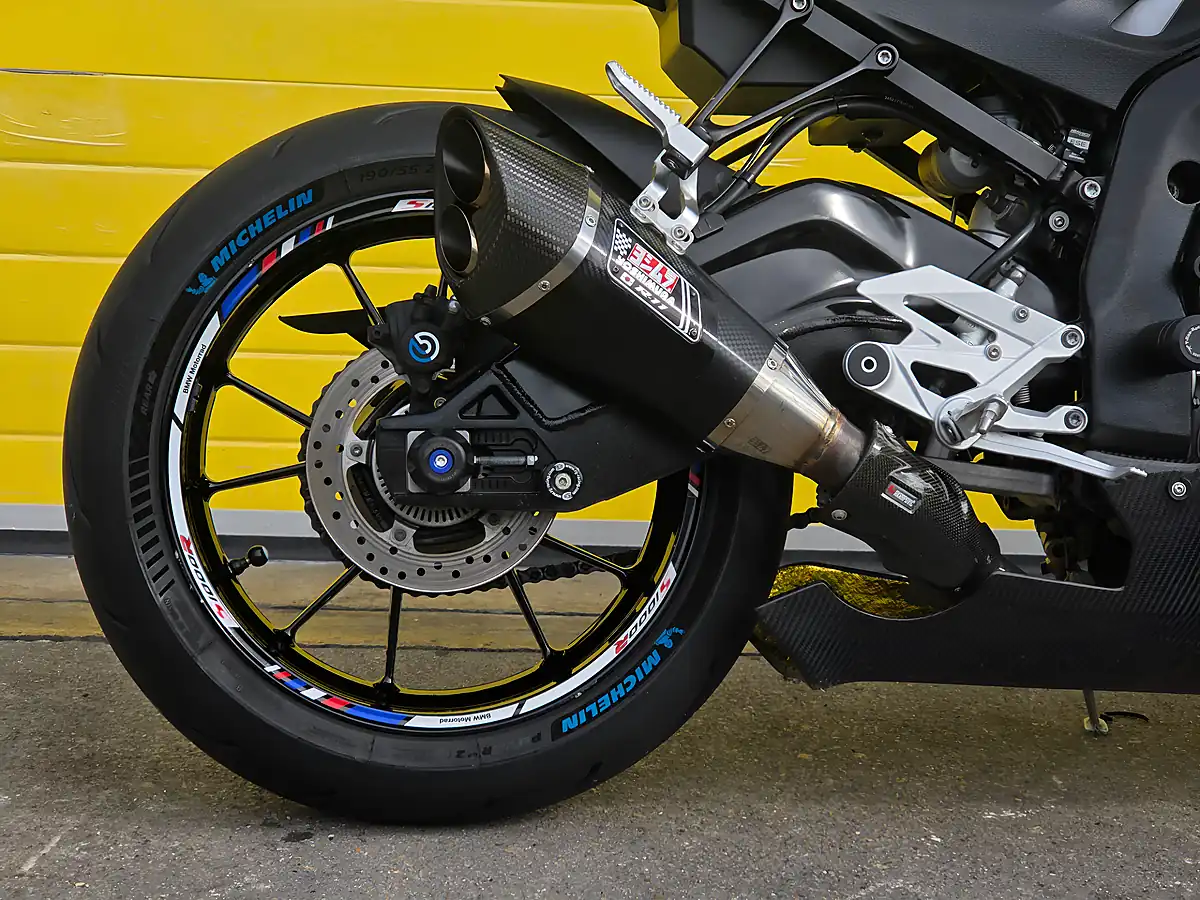 Used 2016 BMW S 1000 R Sport White - Interior and Exterior details 15