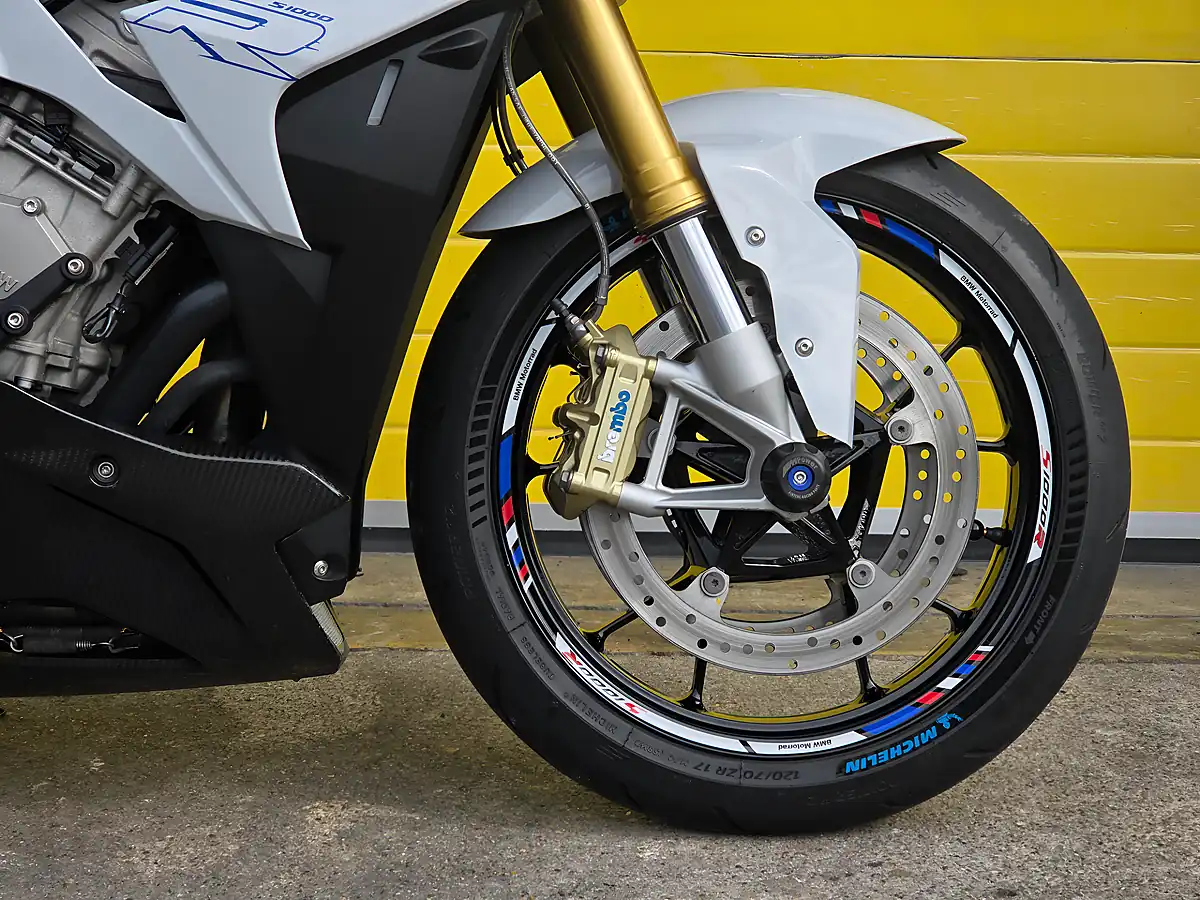 Used 2016 BMW S 1000 R Sport White - Interior and Exterior details 16