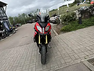 Used 2016 BMW S1000XR Red - Interior and Exterior details 4