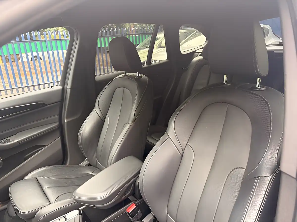 Used 2016 BMW X1 M Sport Blue - Interior and Exterior details 11