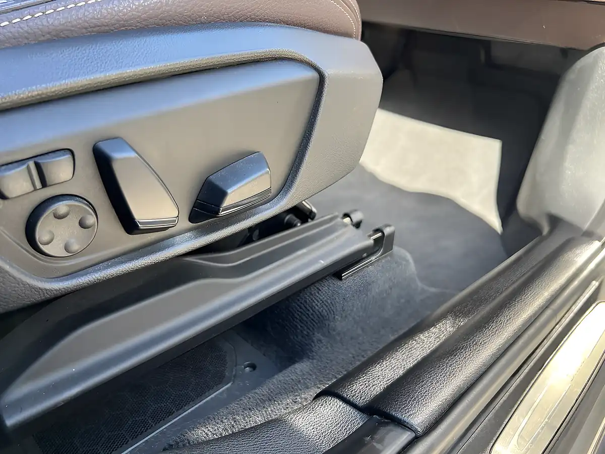 Used 2016 BMW X1 M Sport Bronze - Interior and Exterior details 9