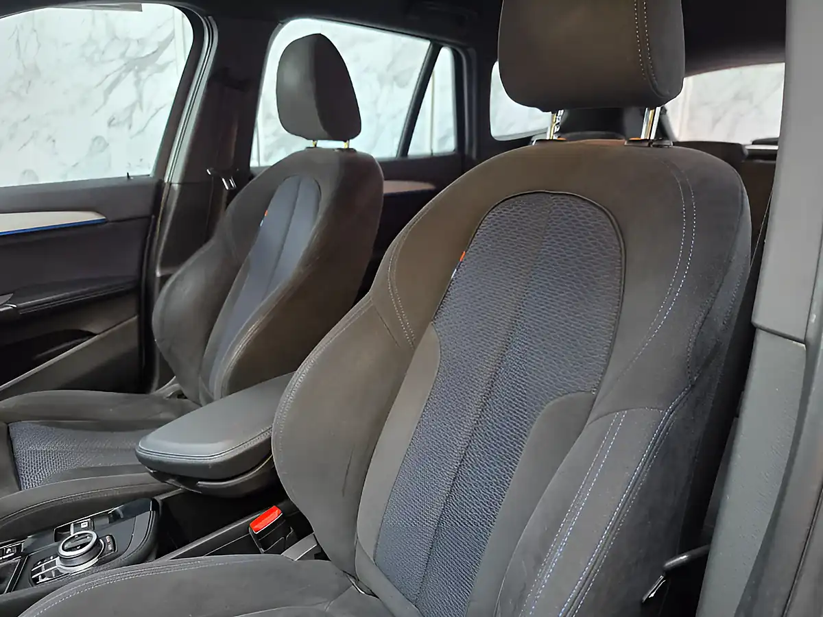 Used 2016 BMW X1 M Sport Glacier Silver - Interior and Exterior details 14