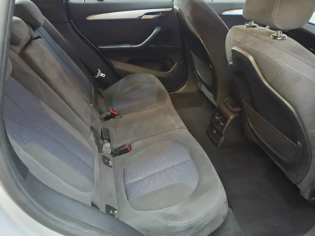 Used 2016 BMW X1 M Sport Glacier Silver - Interior and Exterior details 18