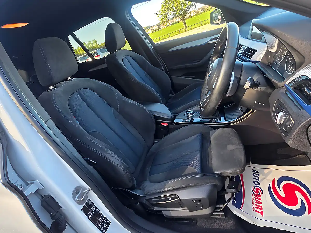 Used 2016 BMW X1 M Sport Mineral White - Interior and Exterior details 13