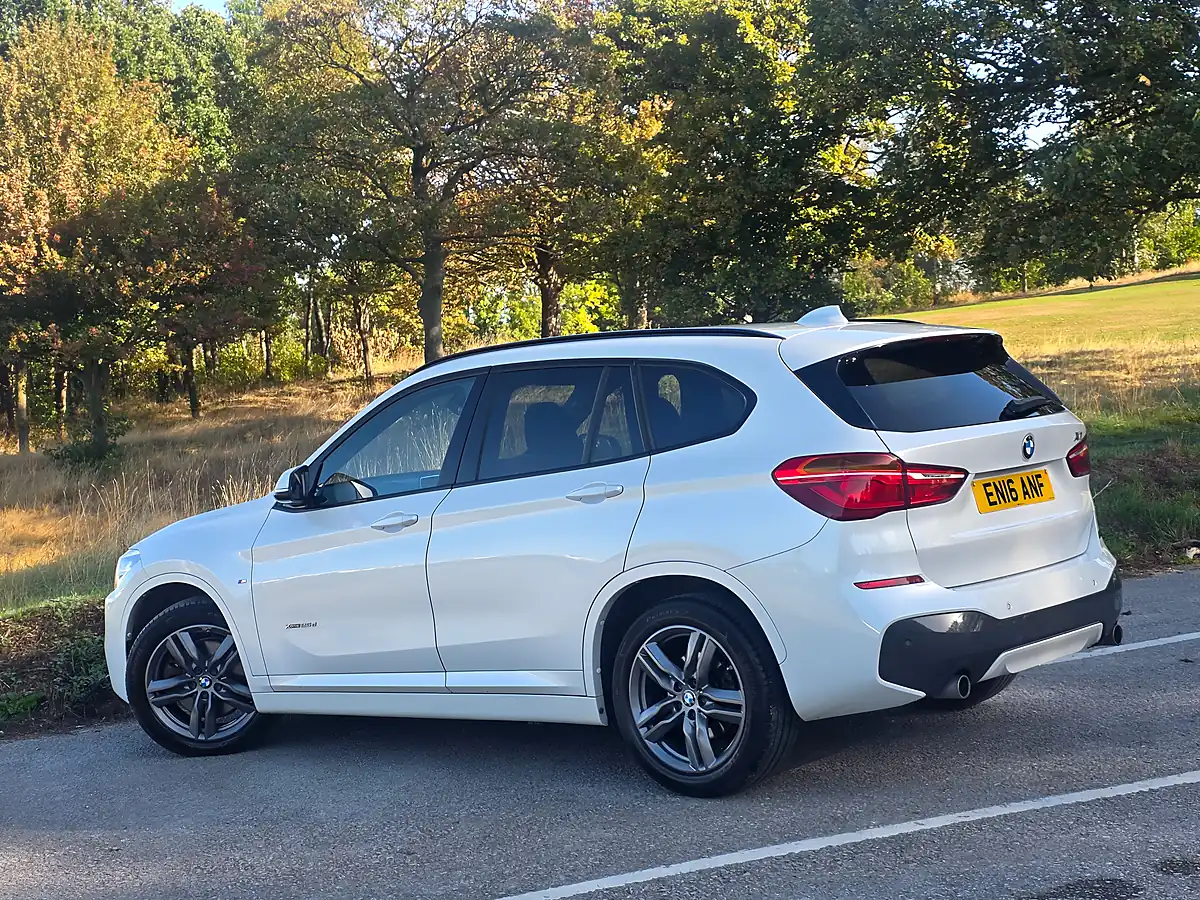 Used 2016 BMW X1 M Sport Mineral White - Interior and Exterior details 5
