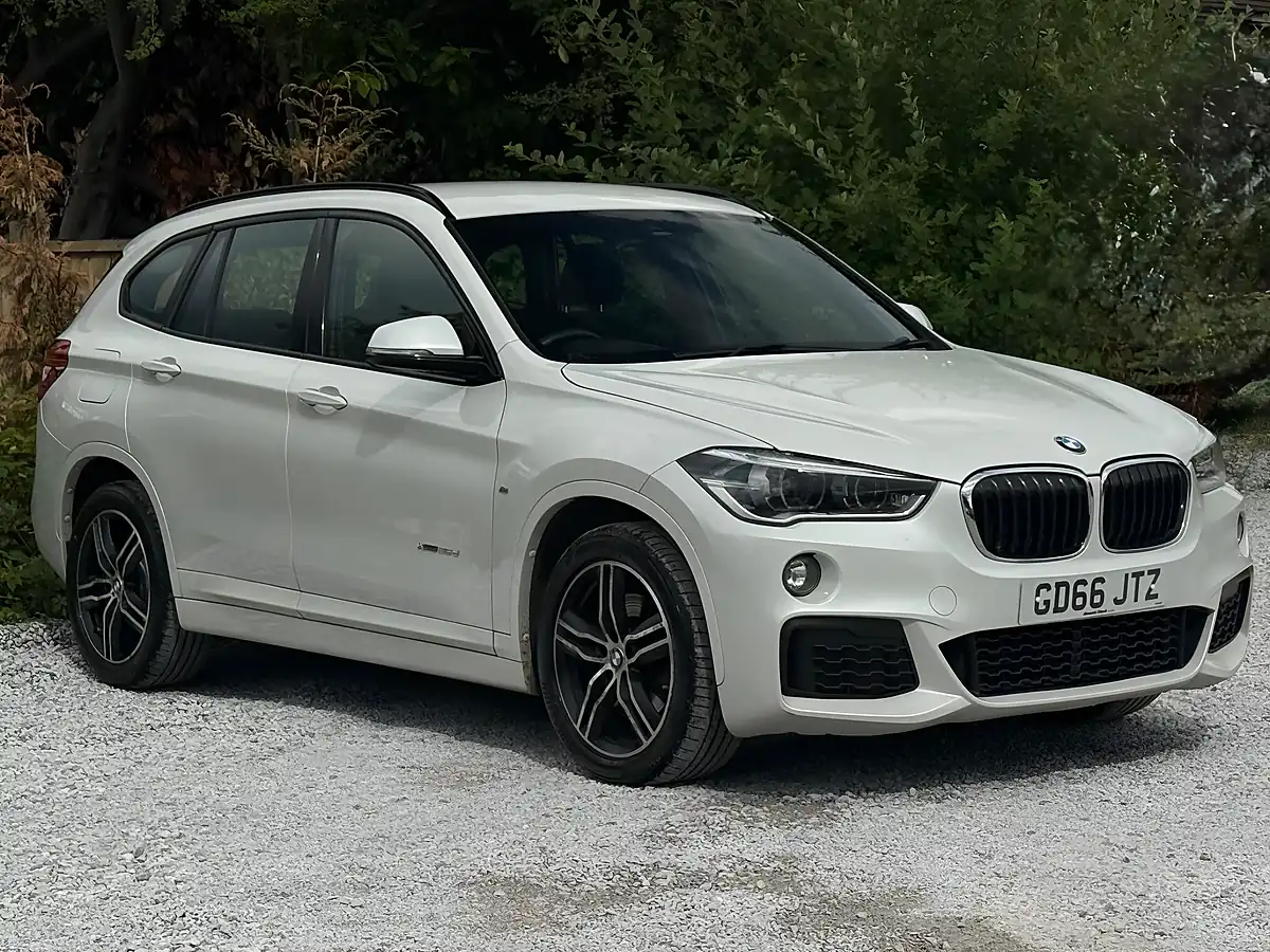 Used 2016 BMW X1 M Sport White - Interior and Exterior details 3