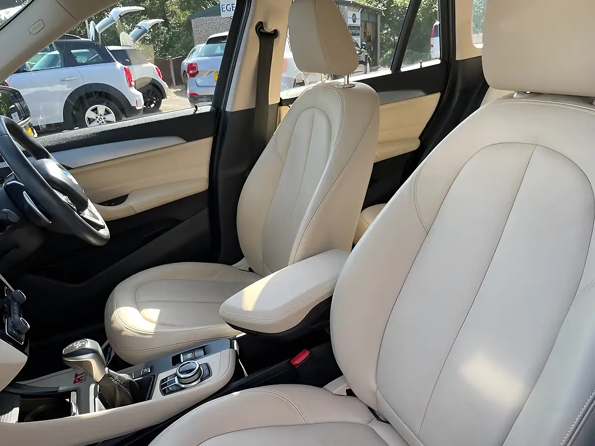 Used 2016 BMW X1 Se Mediterranean Blue - Interior and Exterior details 12