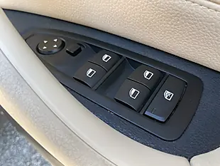 Used 2016 BMW X1 Se Mediterranean Blue - Interior and Exterior details 15