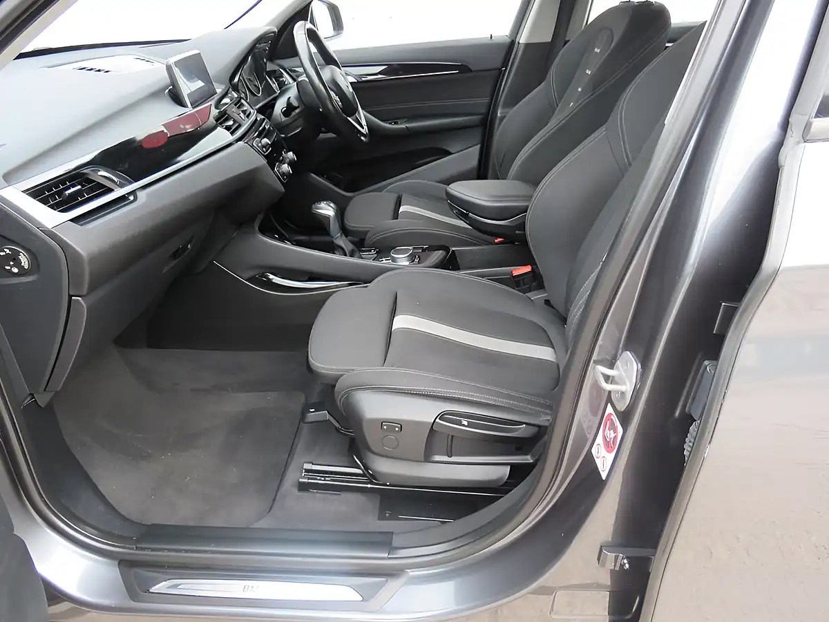 Used 2016 BMW X1 Sport Grey - Interior and Exterior details 9