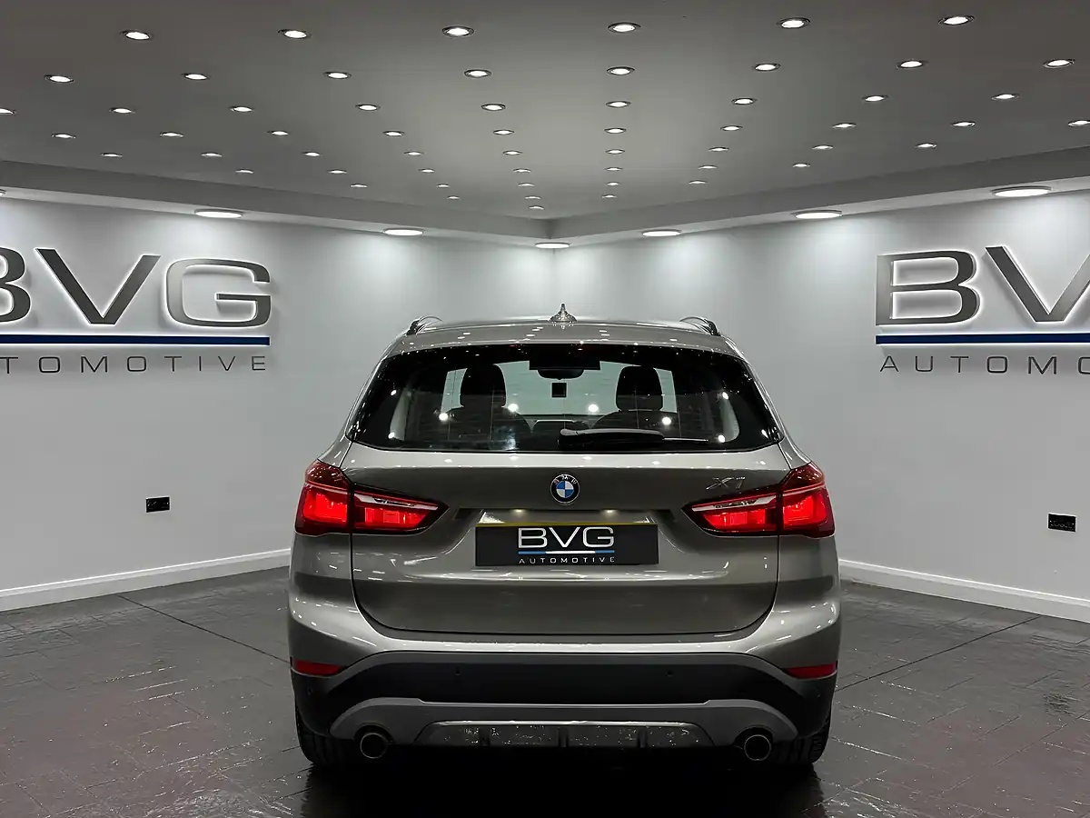 Used 2016 BMW X1 Sport Silver - Interior and Exterior details 8