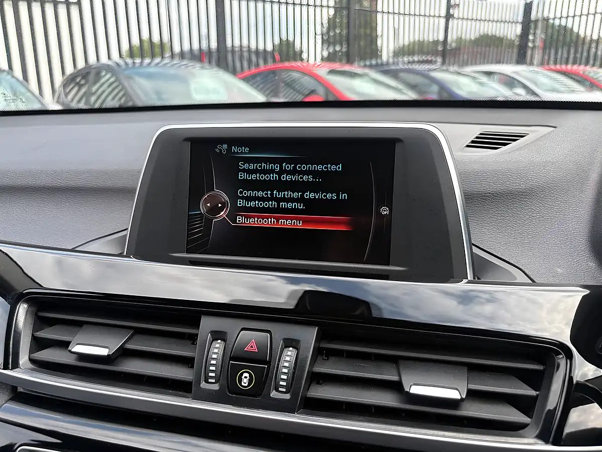 Used 2016 BMW X1 Xline Alpine White - Interior and Exterior details 10