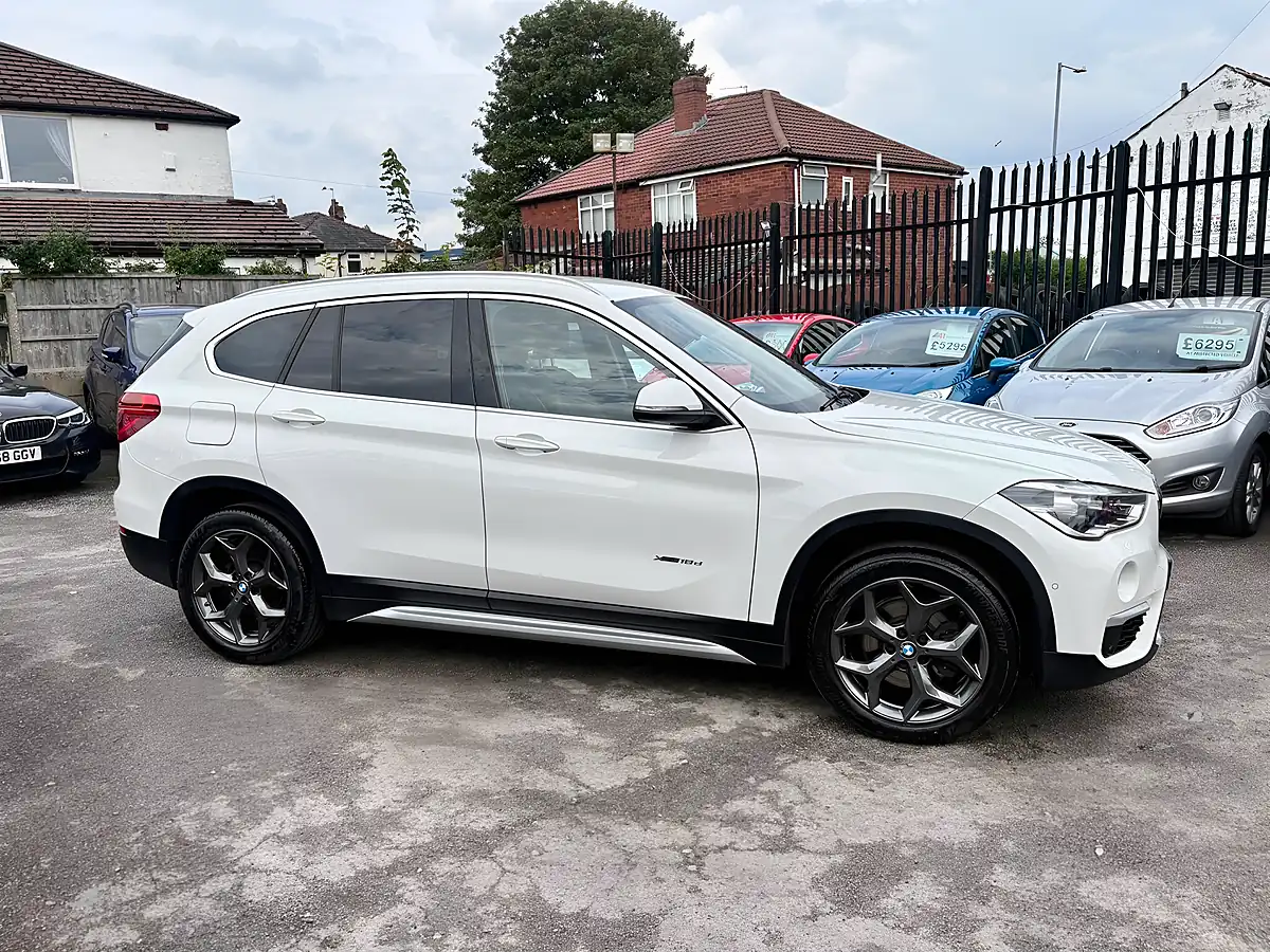 Used 2016 BMW X1 Xline Alpine White - Interior and Exterior details 6