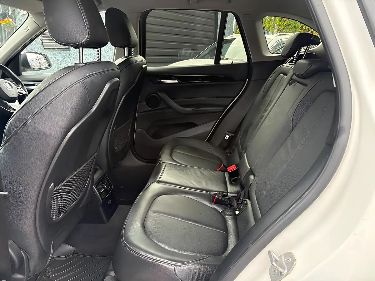 Used 2016 BMW X1 Xline Alpine White - Interior and Exterior details 7
