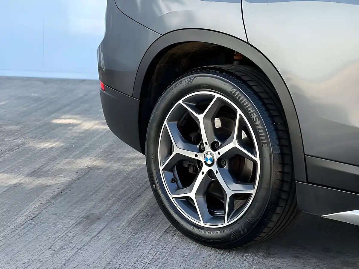 Used 2016 BMW X1 Xline Mineral Grey - Interior and Exterior details 9