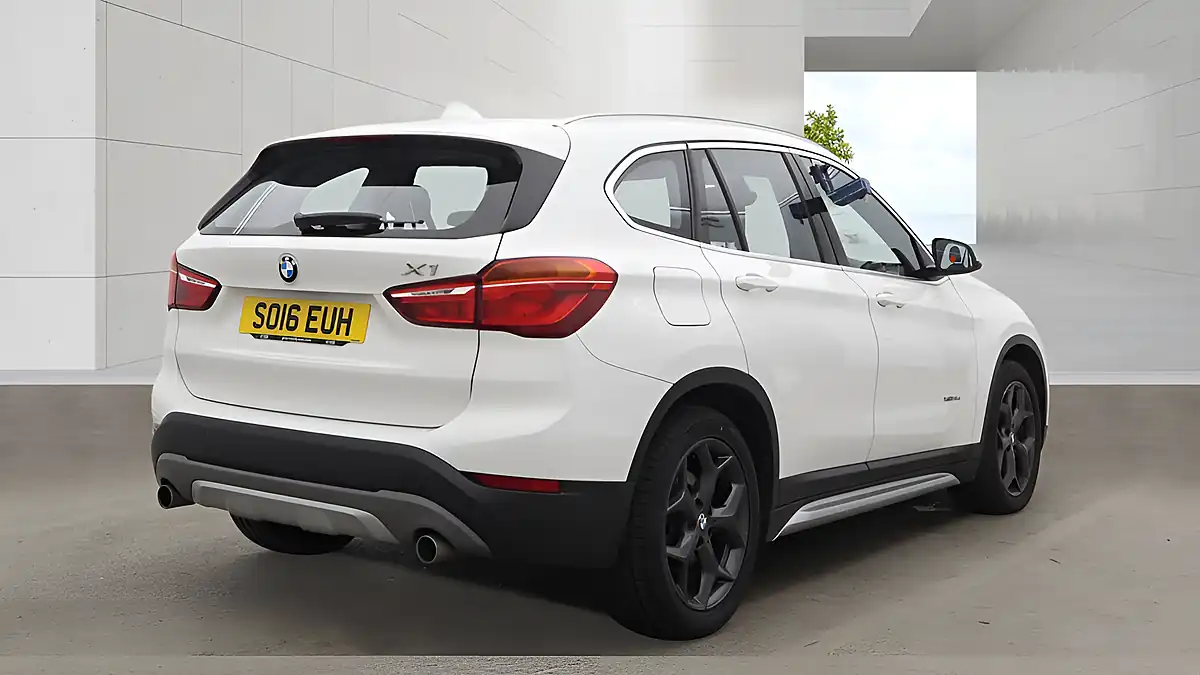 Used 2016 BMW X1 Xline White - Interior and Exterior details 4