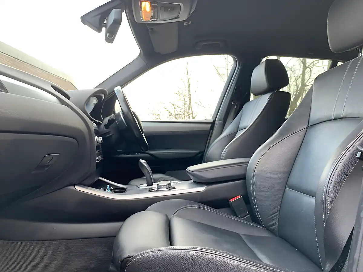 Used 2016 BMW X3 M Sport White - Interior and Exterior details 16