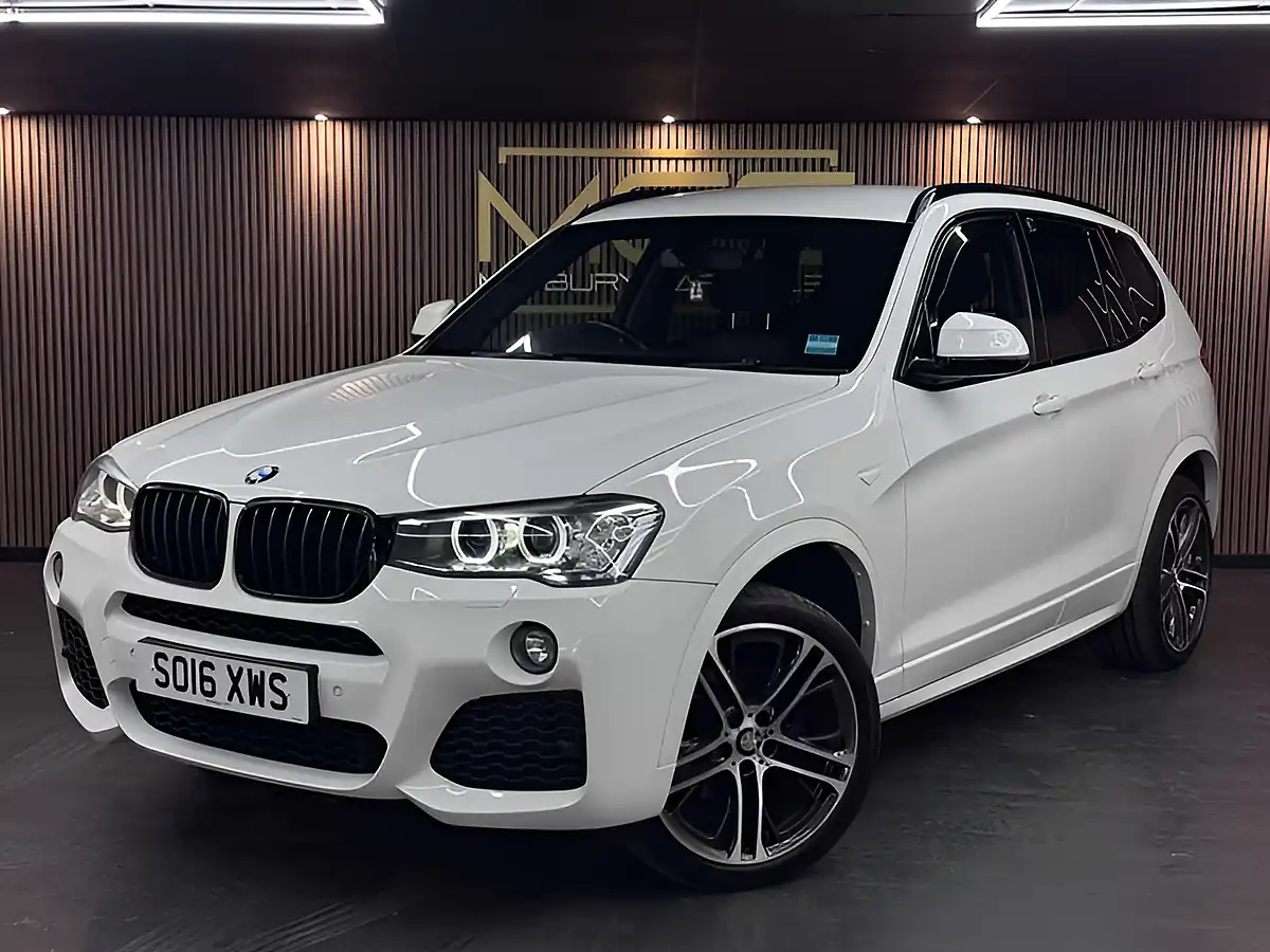 Used 2016 BMW X3 M Sport White - Front View