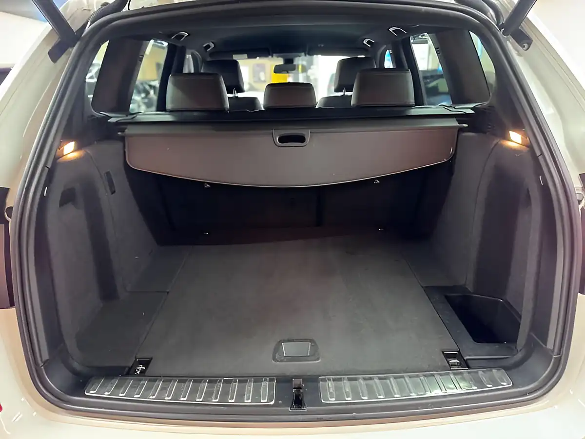 Used 2016 BMW X3 M Sport White - Interior and Exterior details 10