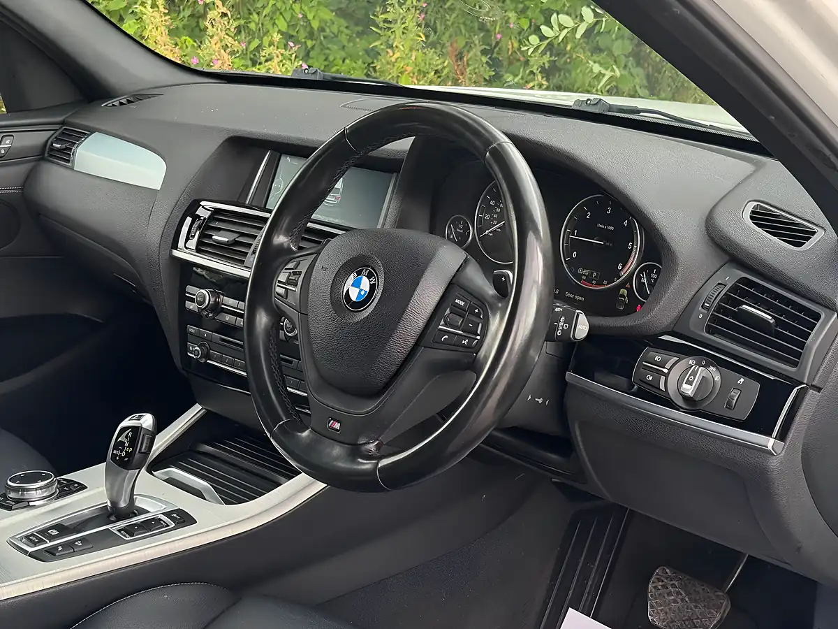 Used 2016 BMW X3 M Sport White - Interior and Exterior details 10
