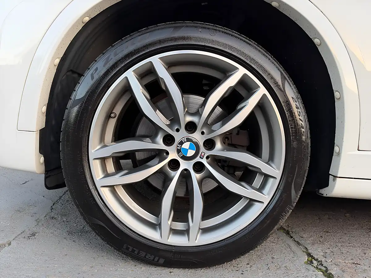 Used 2016 BMW X3 M Sport White - Interior and Exterior details 19
