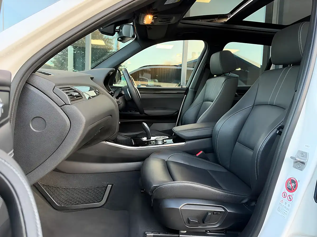Used 2016 BMW X3 M Sport White - Interior and Exterior details 4