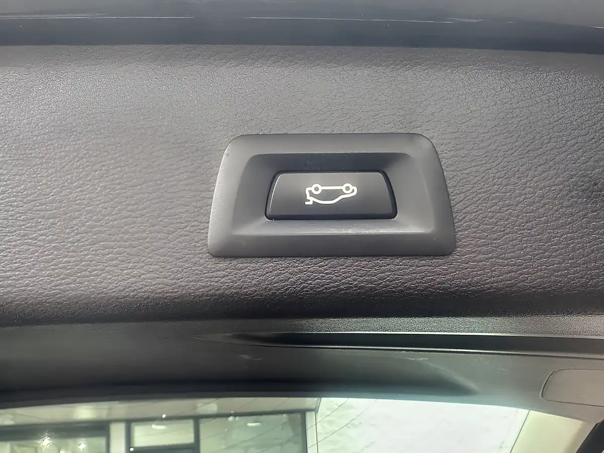 Used 2016 BMW X3 Xline Black - Interior and Exterior details 14