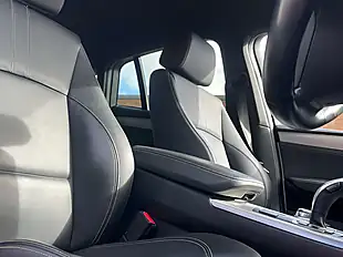 Used 2016 BMW X4 M Sport Alpine White - Interior and Exterior details 17
