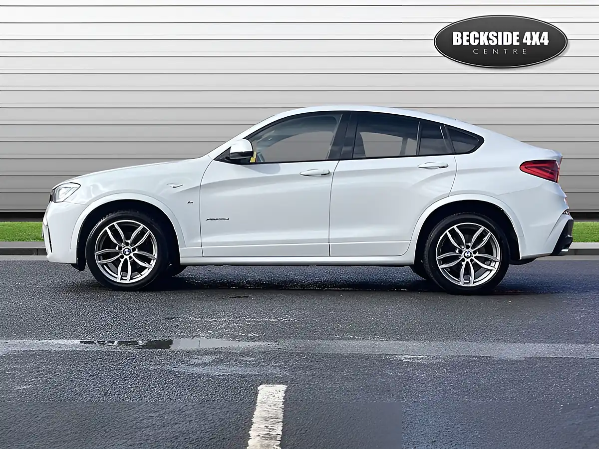 Used 2016 BMW X4 M Sport Alpine White - Interior and Exterior details 6