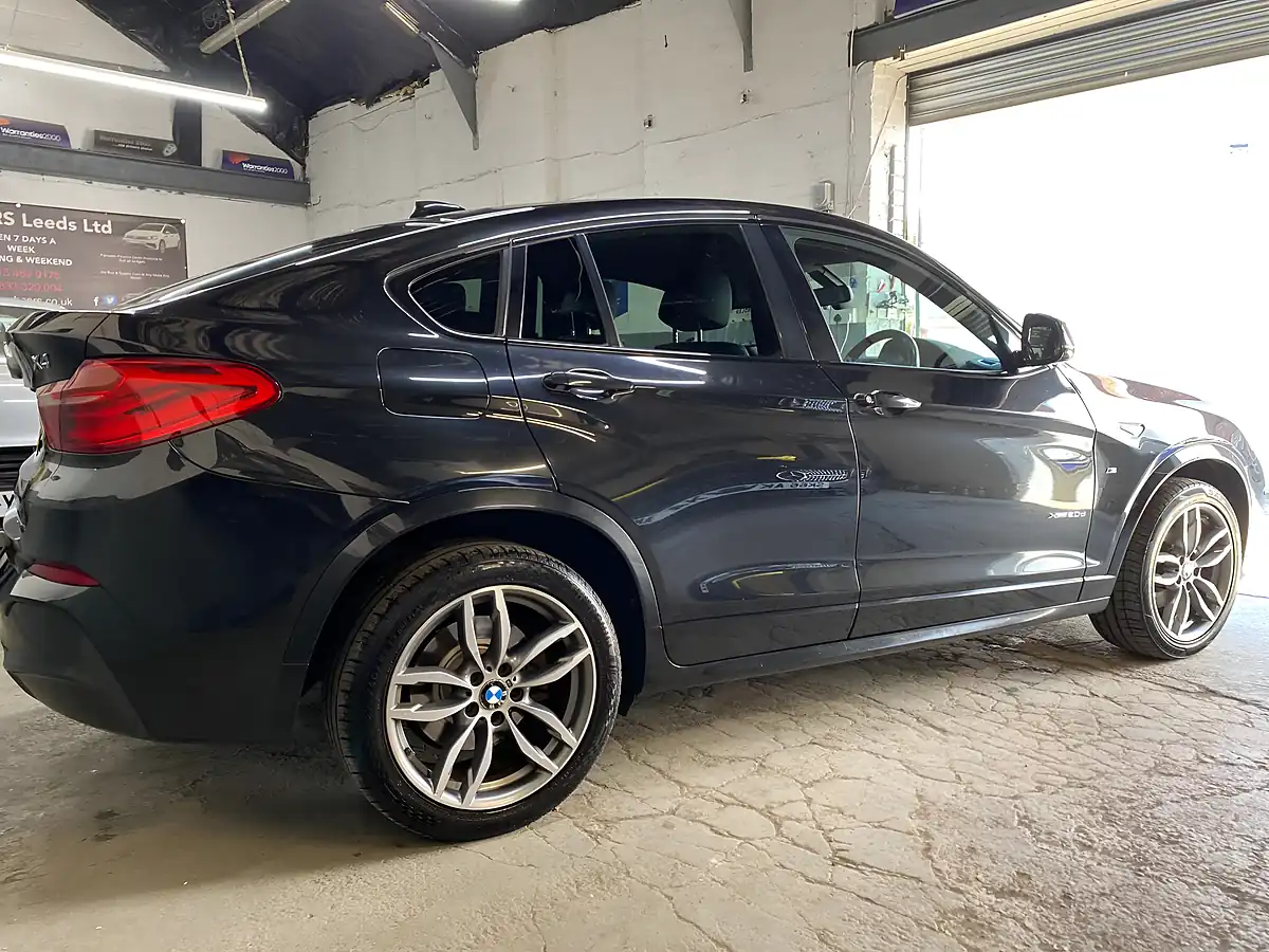 Used 2016 BMW X4 M Sport Black - Interior and Exterior details 11