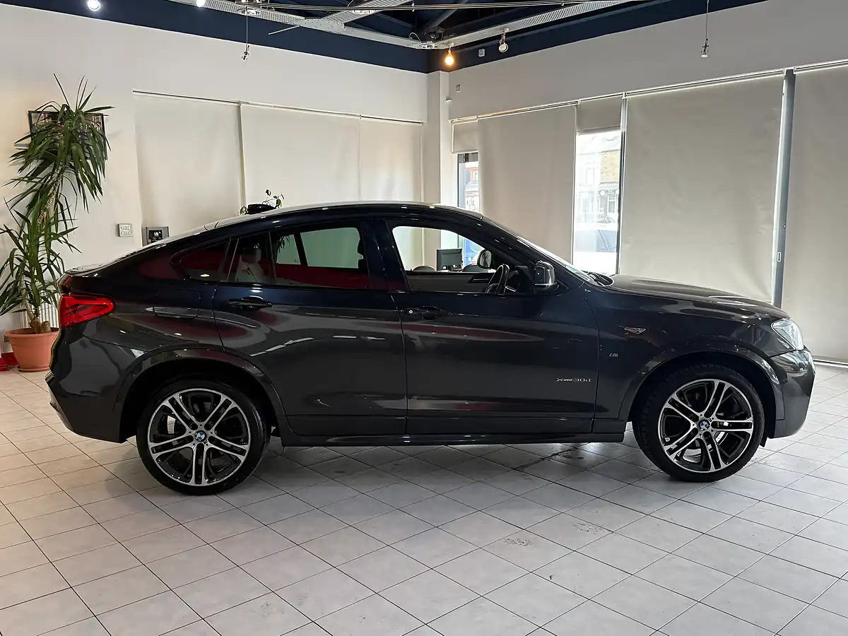 Used 2016 BMW X4 M Sport Grey - Interior and Exterior details 11