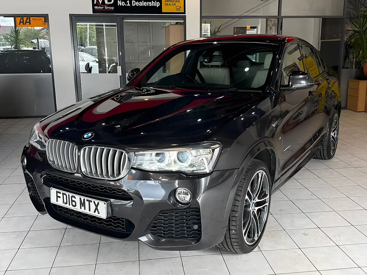 Used 2016 BMW X4 M Sport Grey - Interior and Exterior details 5