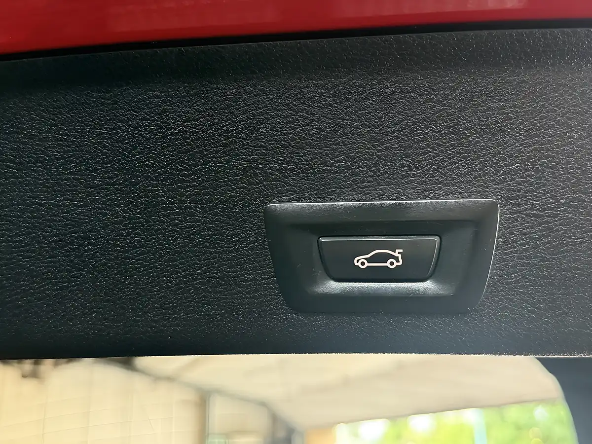 Used 2016 BMW X4 M Sport Red - Interior and Exterior details 12