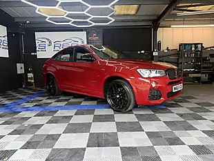 Used 2016 BMW X4 M Sport Red - Interior and Exterior details 5