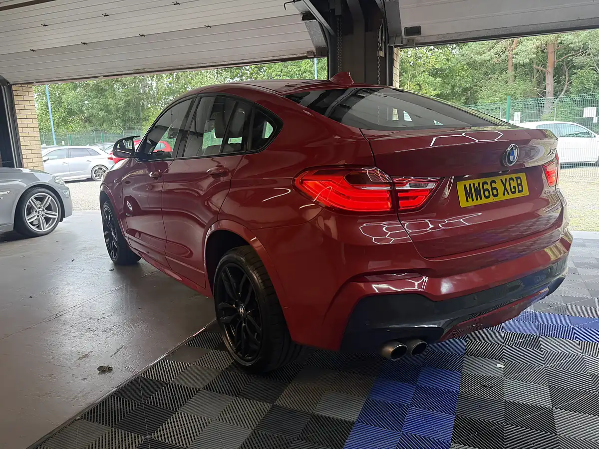 Used 2016 BMW X4 M Sport Red - Interior and Exterior details 9