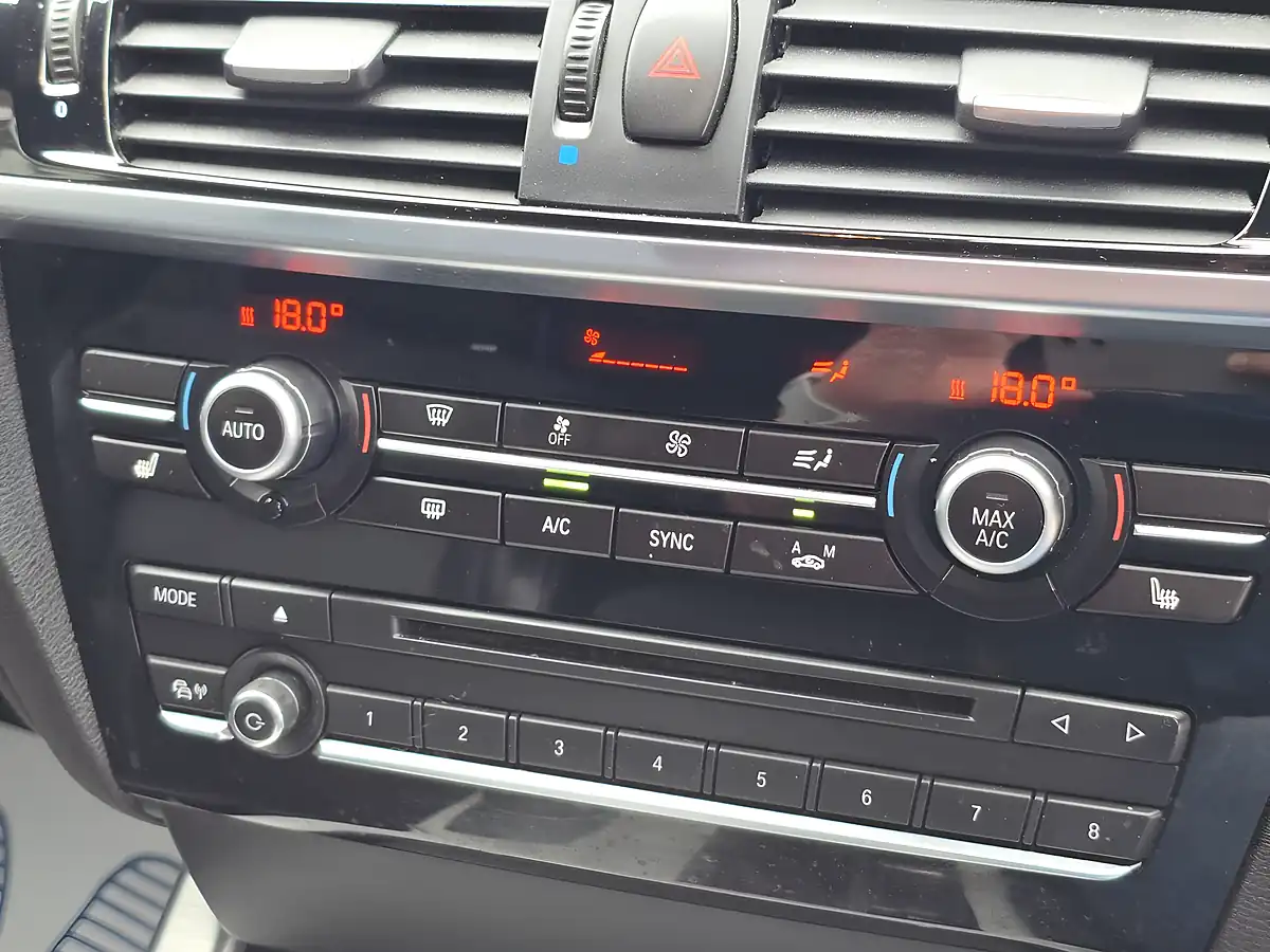 Used 2016 BMW X4 M Sport Red - Interior and Exterior details 13