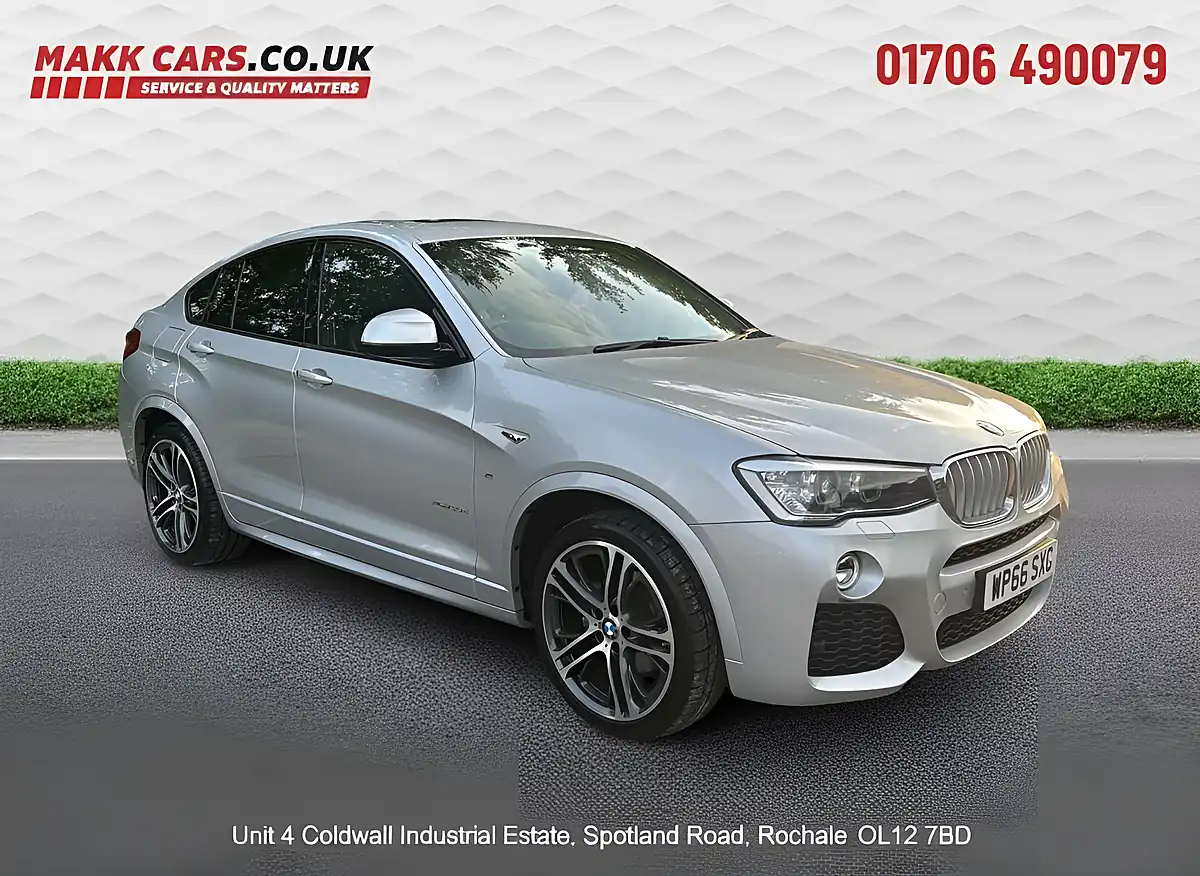 Used 2016 BMW X4 M Sport Silver - Front View
