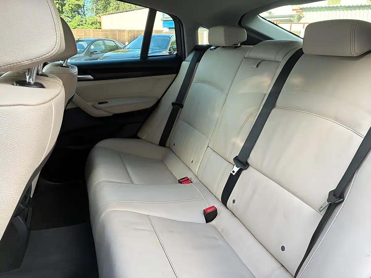 Used 2016 BMW X4 Xline Red - Interior and Exterior details 17