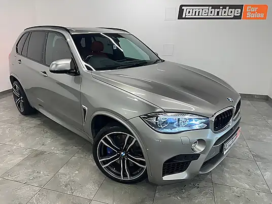 2016 BMW X5 M 4.4 BiTurbo V8