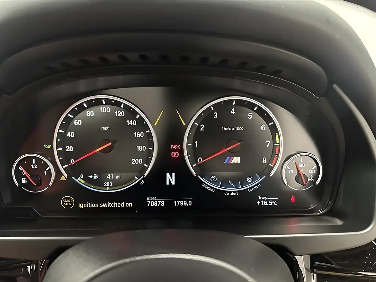 Used 2016 BMW X5 M Donington Grey - Interior and Exterior details 14