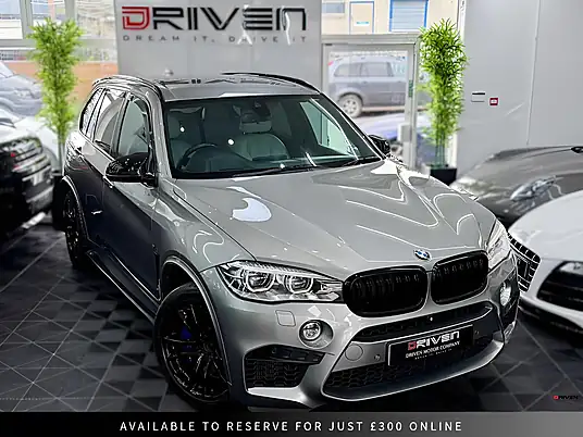 2016 BMW X5 M 4.4 BiTurbo V8
