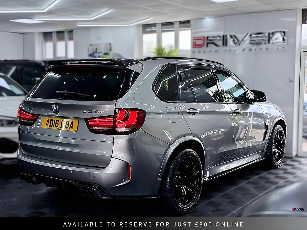 Used 2016 BMW X5 M Grey - Interior and Exterior details 7