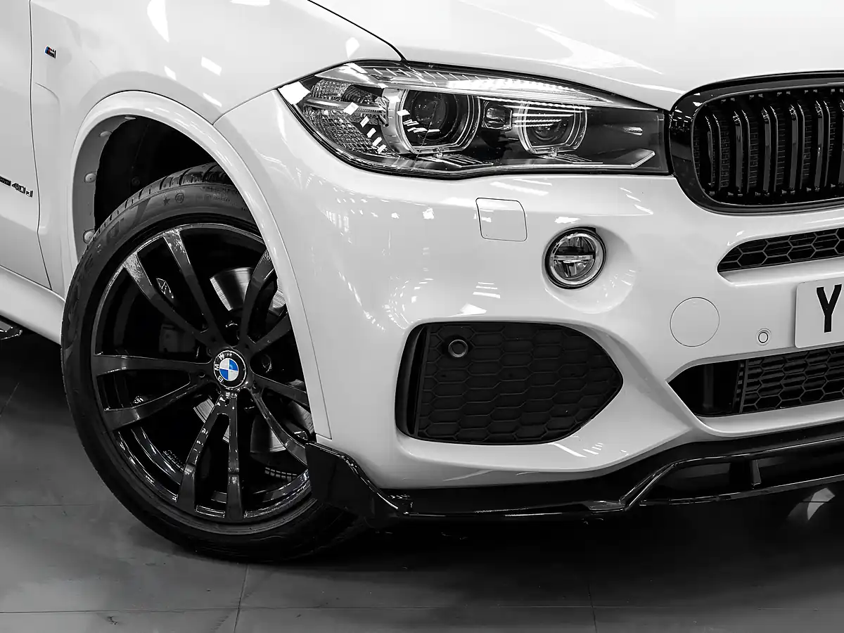 Used 2016 BMW X5 M Sport Alpine White - Interior and Exterior details 10