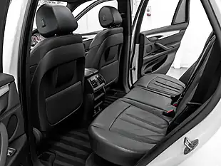 Used 2016 BMW X5 M Sport Alpine White - Interior and Exterior details 15