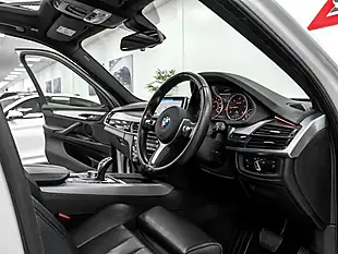 Used 2016 BMW X5 M Sport Alpine White - Interior and Exterior details 17