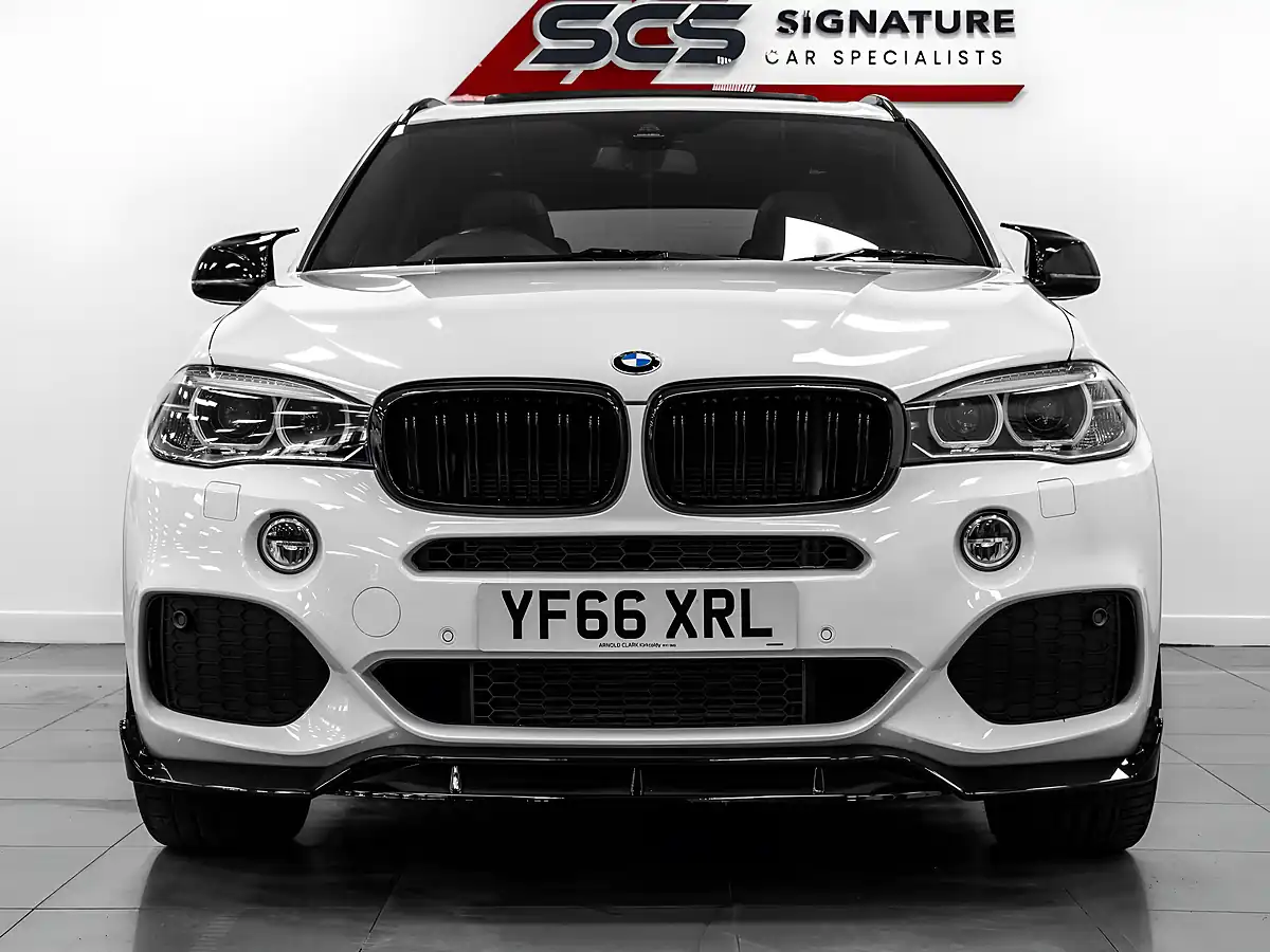 Used 2016 BMW X5 M Sport Alpine White - Interior and Exterior details 6