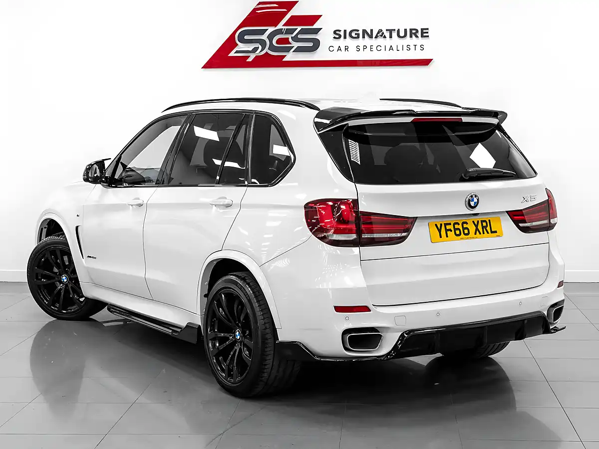 Used 2016 BMW X5 M Sport Alpine White - Interior and Exterior details 9