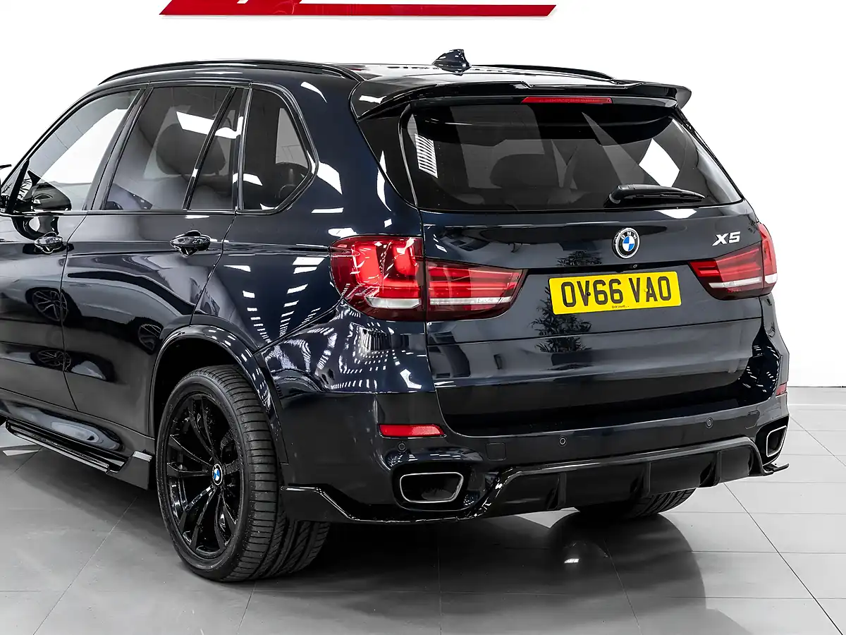Used 2016 BMW X5 M Sport Black - Interior and Exterior details 11