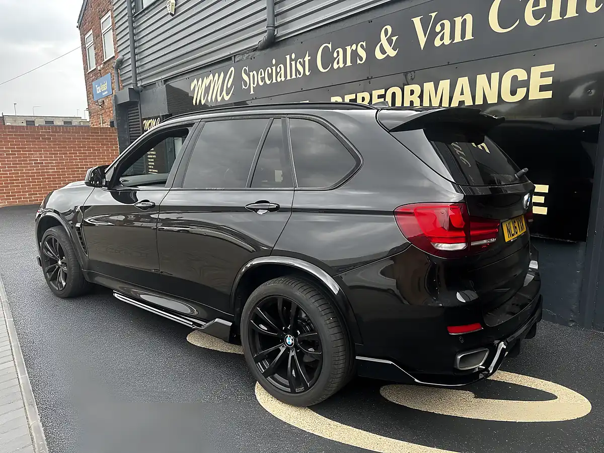 Used 2016 BMW X5 M Sport Black - Interior and Exterior details 3