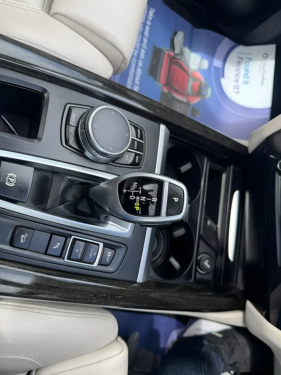 Used 2016 BMW X5 M Sport Black - Interior and Exterior details 12